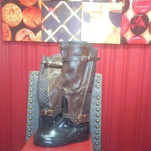 Stylish rain boots (worn twice)